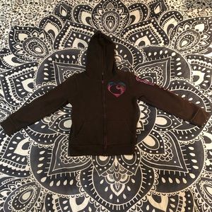 I am selling a nice small carhartt